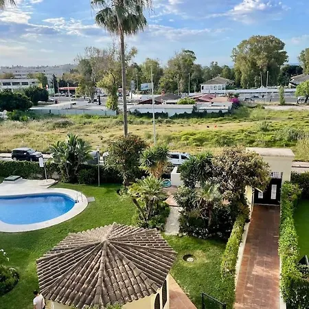 Moderno Con Terraza Y Vista Al Mar A 5 Min Pto. Banus Apartman Marbella