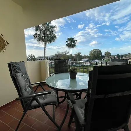 Apartman Moderno Con Terraza Y Vista Al Mar A 5 Min Pto. Banus
